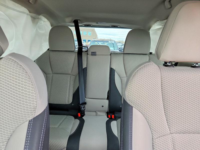 Продажа на аукционе авто 2023 Subaru Forester, vin: JF2SKAEC2PH446207, номер лота: 47294706