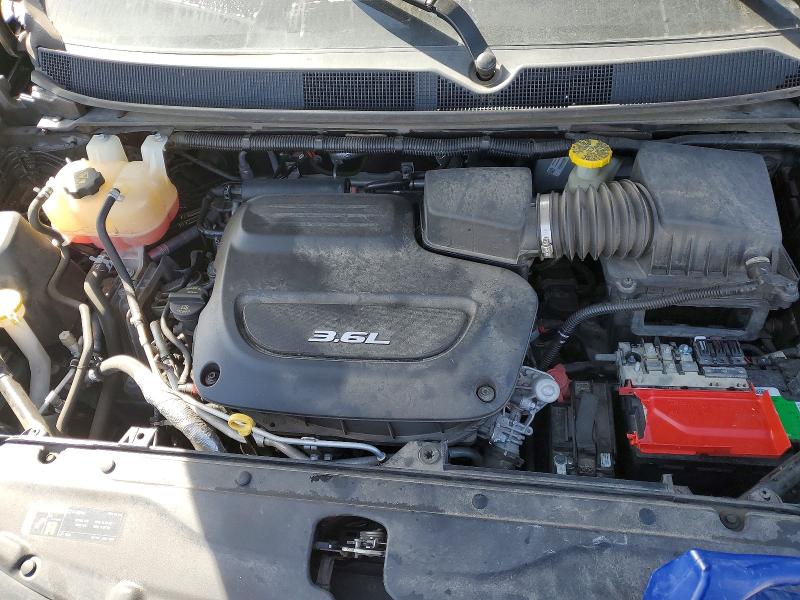 46097506 :رقم المزاد ، 2C4RC1BG1JR101618 vin ، 2018 Chrysler Pacifica مزاد بيع