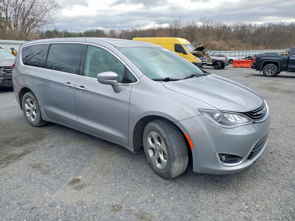 Aukcja sprzedaży 2017 Chrysler Pacifica, vin: 2C4RC1H72HR500703, numer aukcji: 46981536