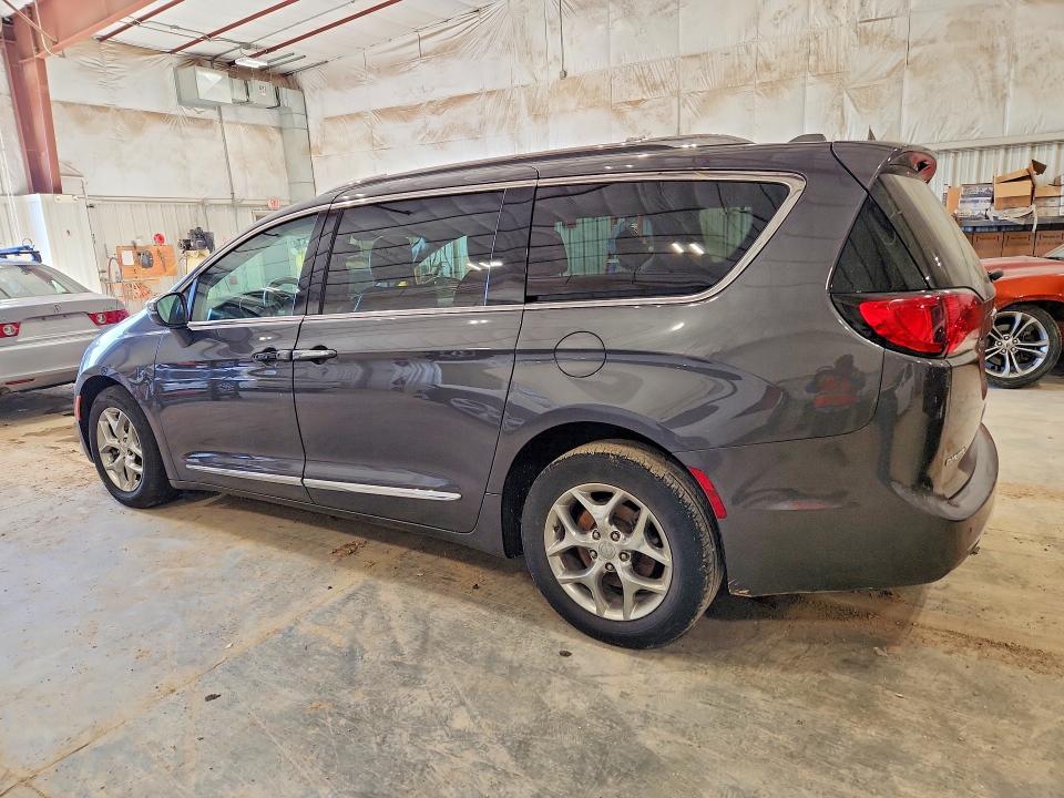 Продажа на аукционе авто 2019 Chrysler Pacifica, vin: 2C4RC1GG8KR551776, номер лота: 41826076