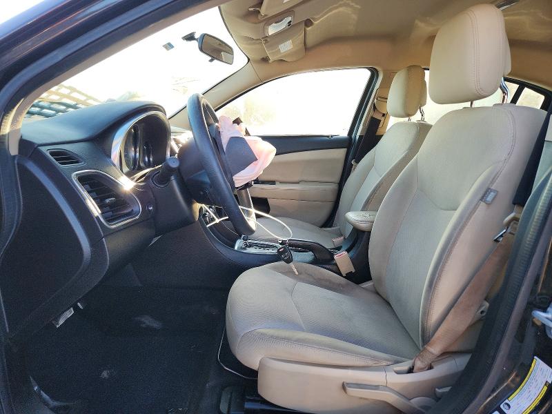 47754096 :رقم المزاد ، 1C3CCBAB3EN123421 vin ، 2014 Chrysler 200 مزاد بيع