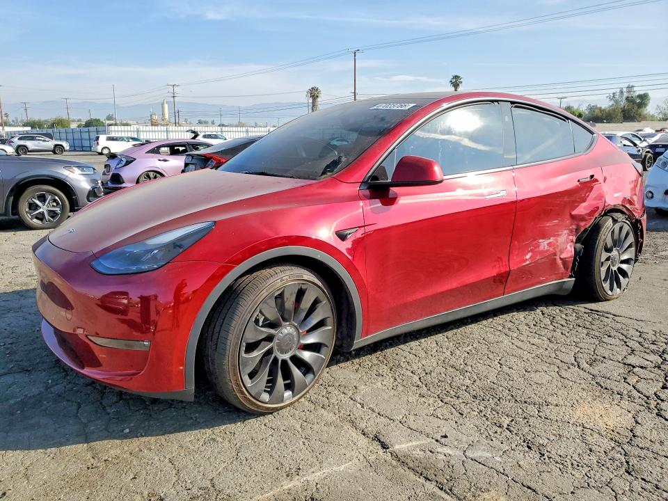Продаж на аукціоні авто 2025 Tesla Model Y, vin: 7SAYGDEF4SF304815, номер лоту: 47023766