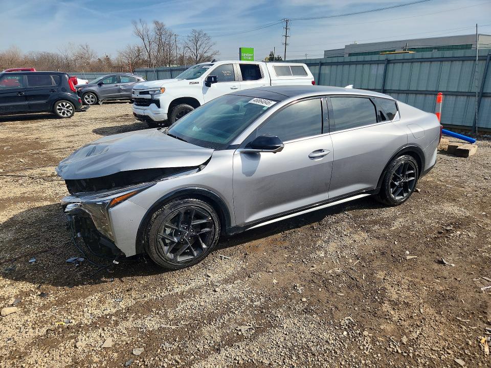 2025 Kia K4 მანქანა იყიდება აუქციონზე, vin: 3KPFW4DC6SE090964, აუქციონის ნომერი: 46864846