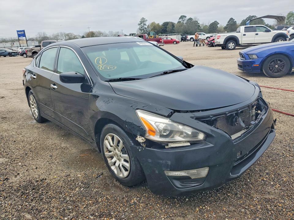 Продажа на аукционе авто 2015 Nissan Altima, vin: 1N4AL3AP4FC472241, номер лота: 45531116