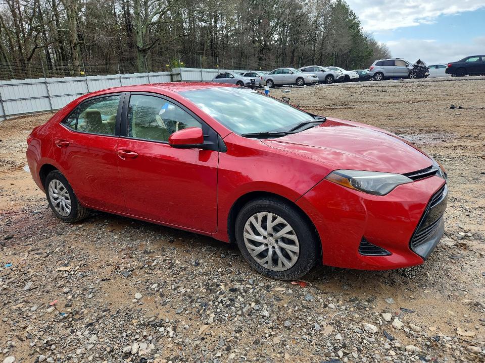 45460986 :رقم المزاد ، 2T1BURHE4HC960943 vin ، 2017 Toyota Corolla مزاد بيع
