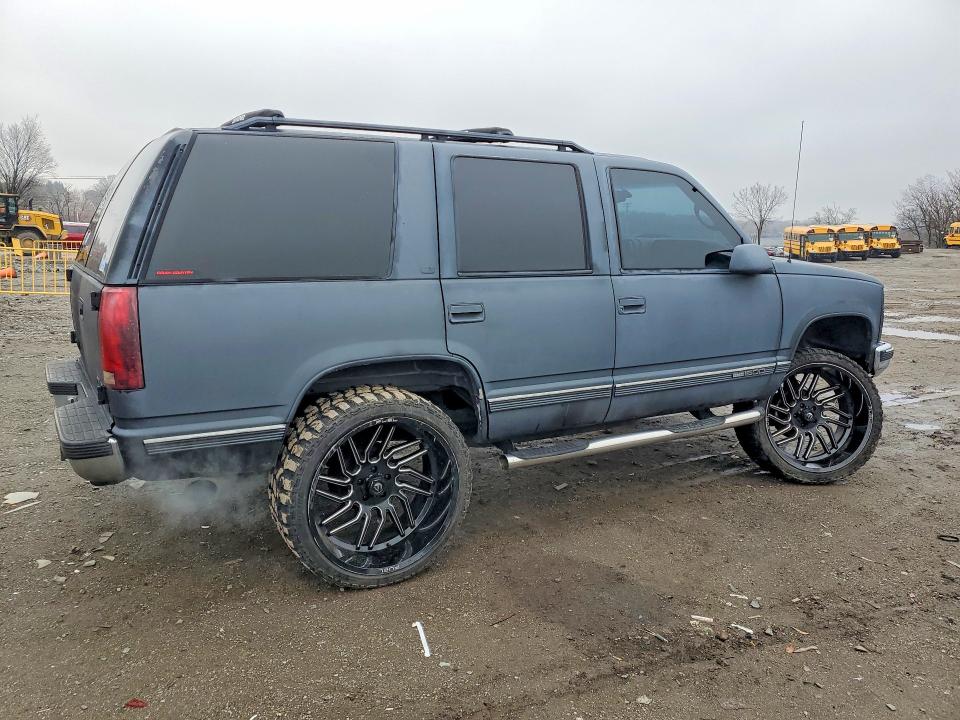 Продажа на аукционе авто 1999 Gmc Yukon, vin: 1GKEC13R9XJ755573, номер лота: 41643456