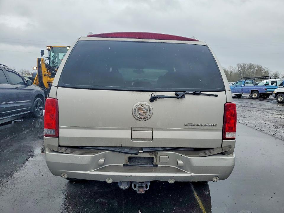 2004 Cadillac Escalade მანქანა იყიდება აუქციონზე, vin: 1GYEK63N14R104633, აუქციონის ნომერი: 48717216