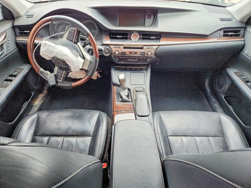 46822866 :رقم المزاد ، 58ABK1GG9GU026051 vin ، 2016 Lexus Es 350 مزاد بيع