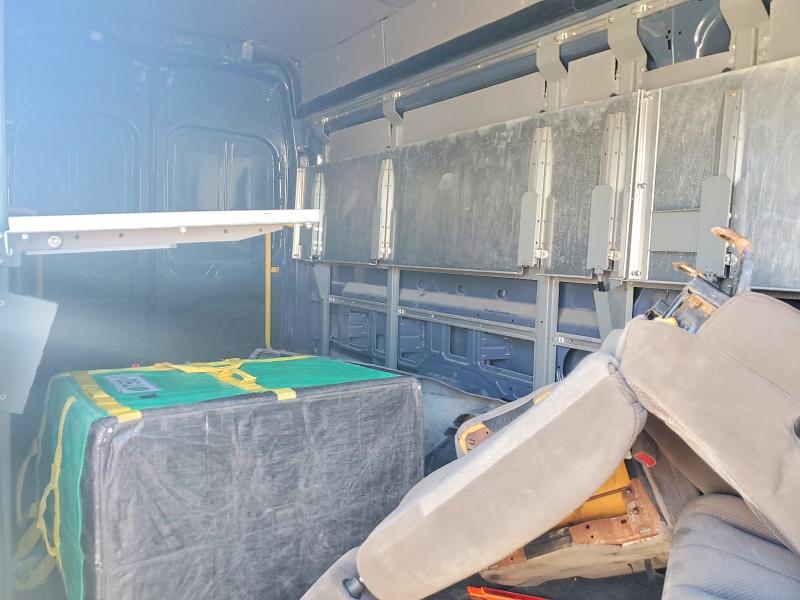 2019 Ford Transit მანქანა იყიდება აუქციონზე, vin: 1FTYR3XM5KKB73877, აუქციონის ნომერი: 45946896