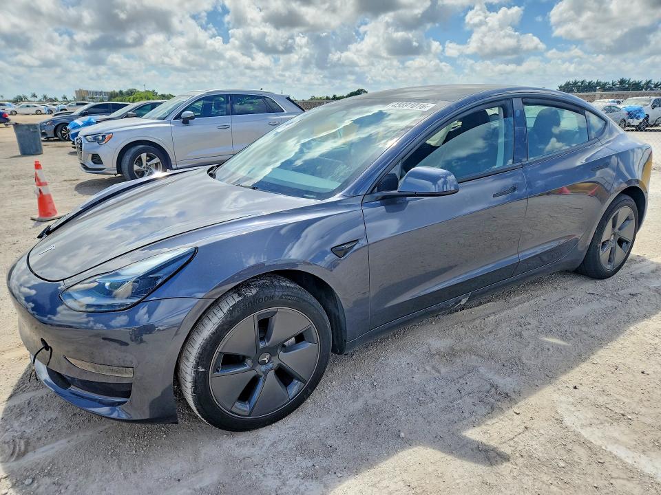 Продаж на аукціоні авто 2023 Tesla Model 3, vin: 5YJ3E1EA0PF671931, номер лоту: 45691016