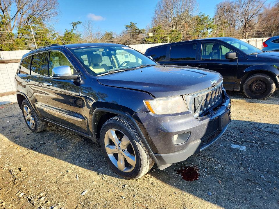 46202096 :رقم المزاد ، 1C4RJFBT9DC639609 vin ، 2013 Jeep Grand Cherokee مزاد بيع