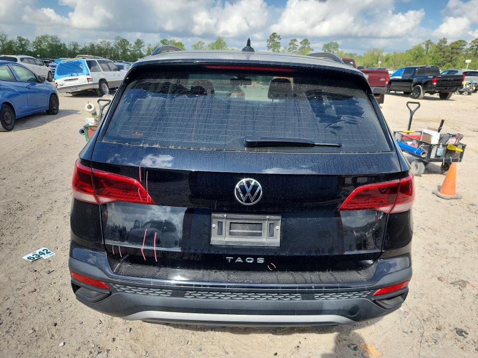 46873986 :رقم المزاد ، 3VVDX7B27NM011622 vin ، 2022 Volkswagen Taos مزاد بيع