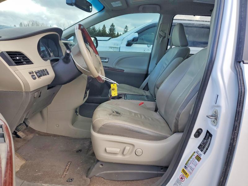Продажа на аукционе авто 2014 Toyota Sienna, vin: 5TDDK3DC9ES083580, номер лота: 46454576