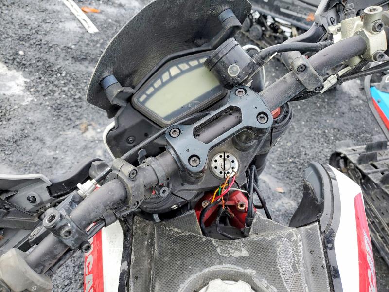 46336356 :رقم المزاد ، ZDM1YBTS8EB007610 vin ، 2014 Ducati Hypermotard مزاد بيع