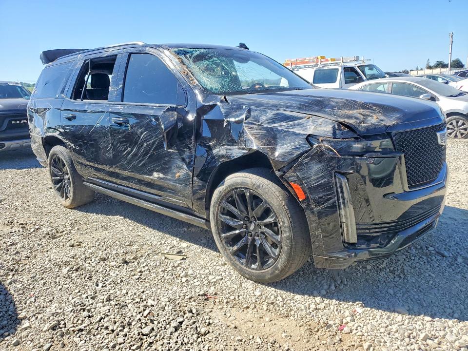 45653706 :رقم المزاد ، 1GYS4GKL1NR141752 vin ، 2022 Cadillac Escalade مزاد بيع