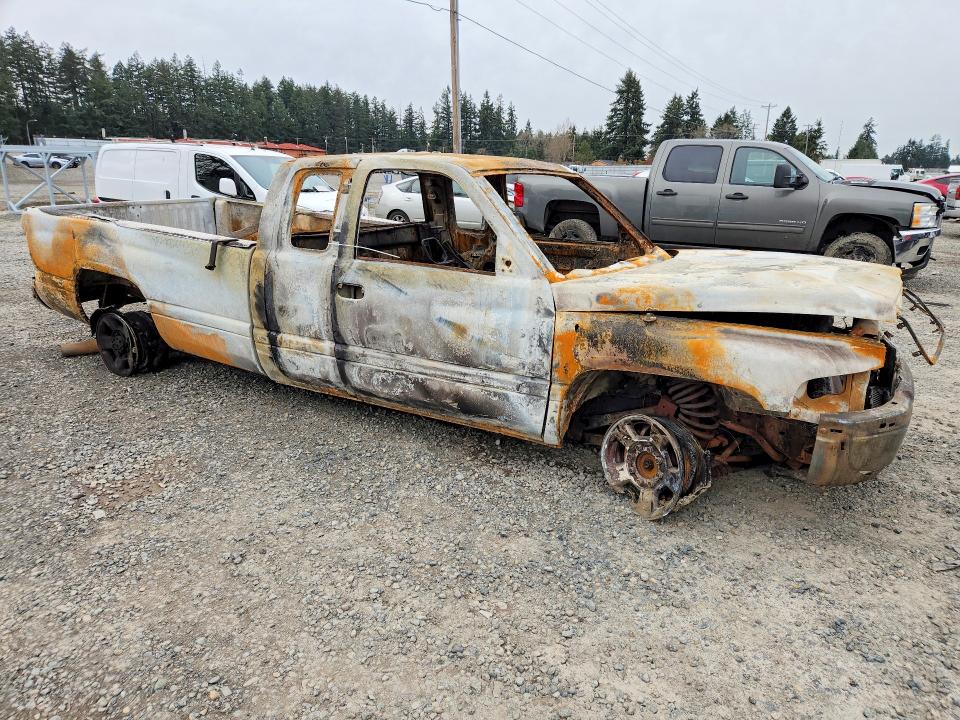 Продажа на аукционе авто 2000 Dodge Ram 2500, vin: 1B7KF2367YJ116854, номер лота: 47116016