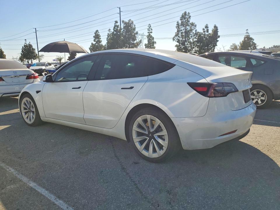 45861636 :رقم المزاد ، 5YJ3E1EA2NF245896 vin ، 2022 Tesla Model 3 مزاد بيع
