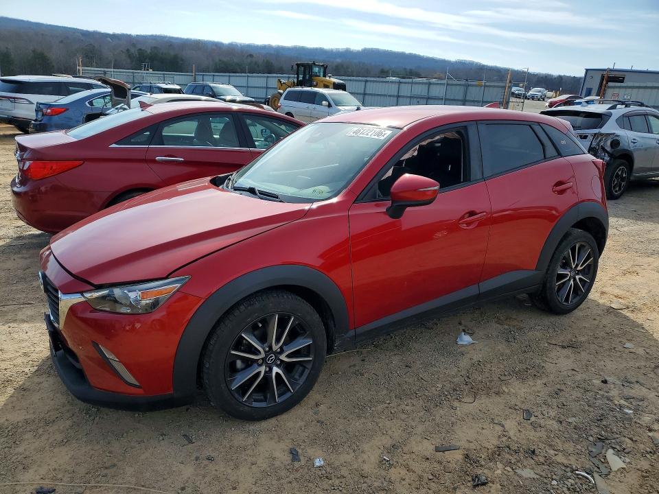 46122106 :رقم المزاد ، JM1DKFC79J0320569 vin ، 2018 Mazda Cx-3 مزاد بيع
