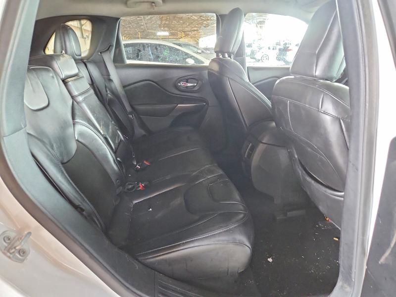 41652566 :رقم المزاد ، 1C4PJLLB3KD316398 vin ، 2019 Jeep Cherokee مزاد بيع