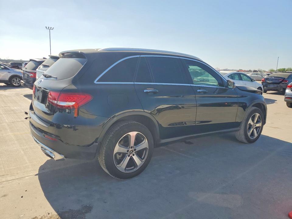 47129606 :رقم المزاد ، WDC0G4JB6JV079787 vin ، 2018 Mercedes-benz Glc مزاد بيع