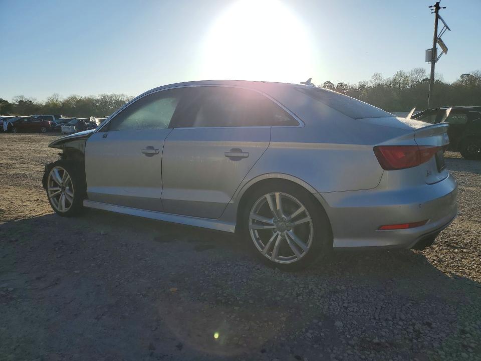 Продажа на аукционе авто 2015 Audi S3, vin: WAUBFGFF8F1132094, номер лота: 45859946