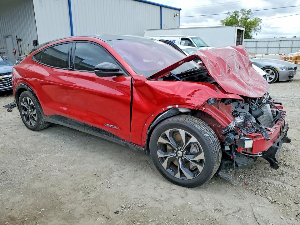 46098186 :رقم المزاد ، 3FMTK3SU4NMA49338 vin ، 2022 Ford Mustang Mach-e مزاد بيع