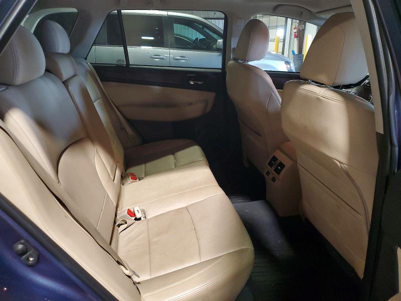 47820266 :رقم المزاد ، 4S4BSANC6H3252062 vin ، 2017 Subaru Outback مزاد بيع
