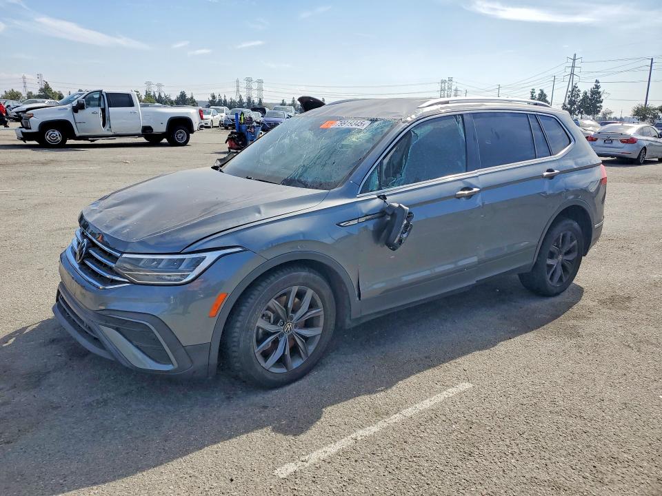 79919345 :رقم المزاد ، 3VV3B7AX0NM119636 vin ، 2022 Volkswagen Tiguan مزاد بيع