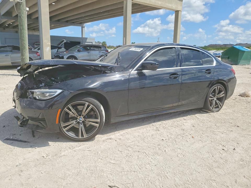 47752326 :رقم المزاد ، 3MW5R1J04M8B88661 vin ، 2021 Bmw 330i مزاد بيع