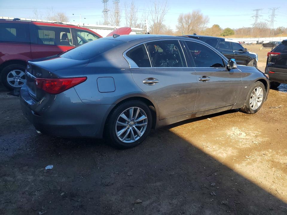 79033675 :رقم المزاد ، JN1BV7AR3FM398454 vin ، 2015 Infiniti Q50 مزاد بيع