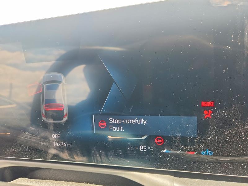 48045716 :رقم المزاد ، 3MW69CW0XS8F16591 vin ، 2025 Bmw 330i مزاد بيع