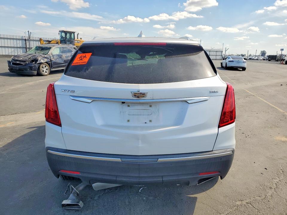 79775575 :رقم المزاد ، 1GYKNCRS2JZ247446 vin ، 2018 Cadillac Xt5 مزاد بيع