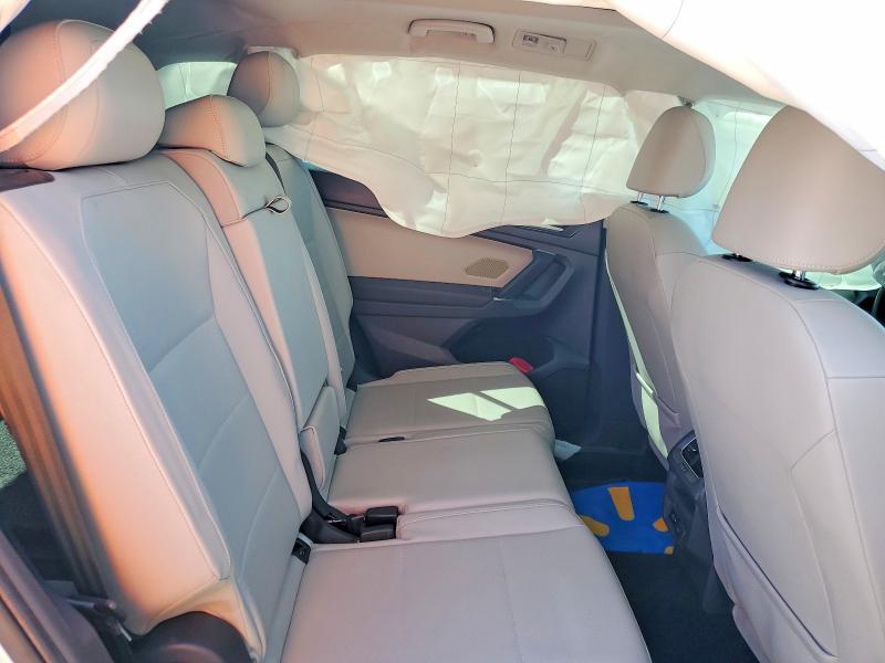 2018 Volkswagen Tiguan მანქანა იყიდება აუქციონზე, vin: 3VV3B7AX1JM169410, აუქციონის ნომერი: 47180416