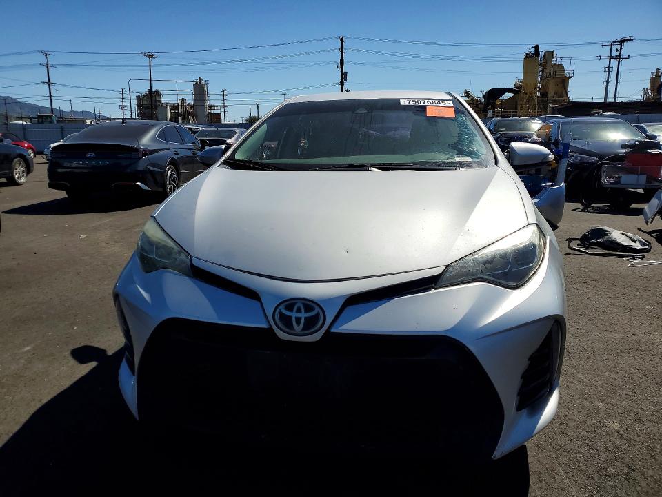 2017 Toyota Corolla მანქანა იყიდება აუქციონზე, vin: 5YFBURHE1HP621704, აუქციონის ნომერი: 79076845