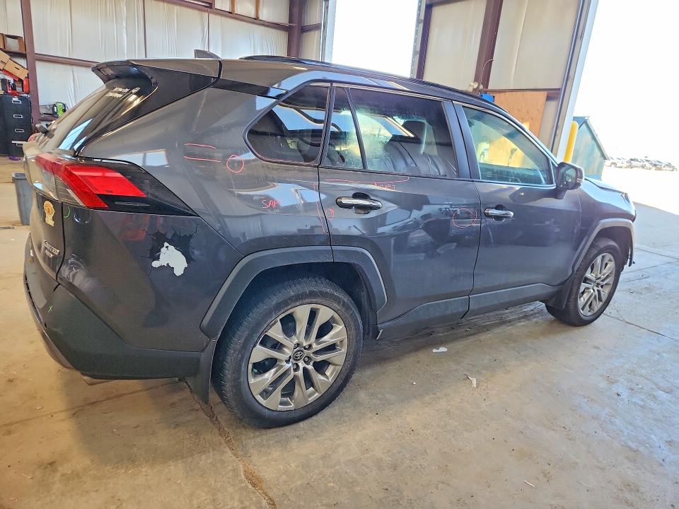 42060686 :رقم المزاد ، 2T3D1RFV3LW113219 vin ، 2020 Toyota Rav4 مزاد بيع