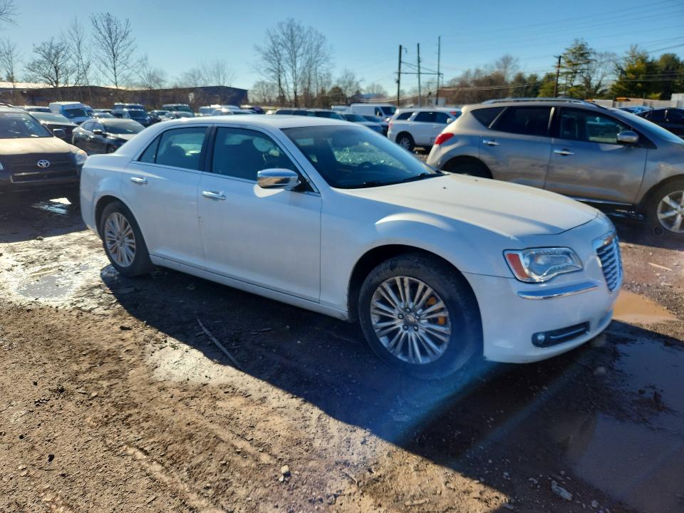 Продажа на аукционе авто 2012 Chrysler 300c, vin: 2C3CCAKT0CH184569, номер лота: 41653046