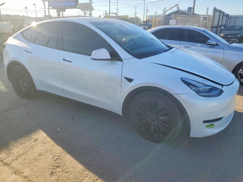 Продажа на аукционе авто 2023 Tesla Model Y, vin: 7SAYGDEE2PA041364, номер лота: 46134236