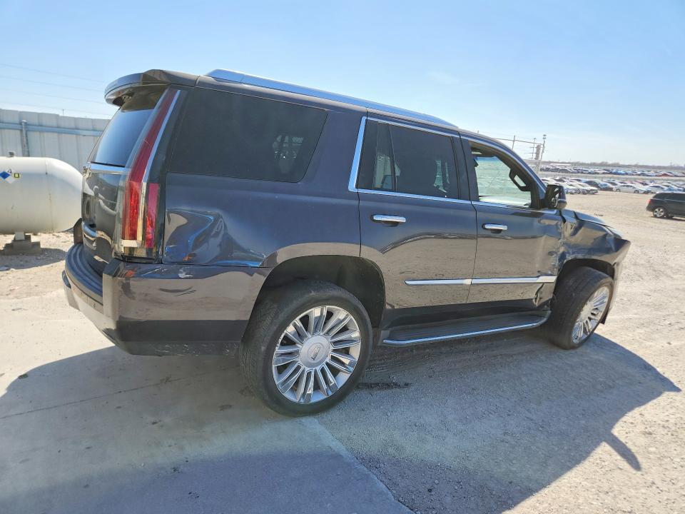 Продажа на аукционе авто 2016 Cadillac Escalade, vin: 1GYS4DKJ2GR331804, номер лота: 47629166
