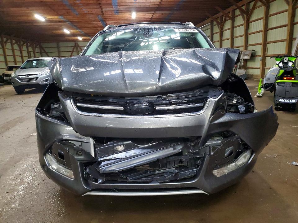 2015 Ford Truck/van Escape Titanium 4dr მანქანა იყიდება აუქციონზე, vin: 1FMCU0J93FUA12736, აუქციონის ნომერი: 45536176