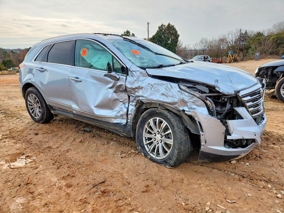 79040805 :رقم المزاد ، 1GYKNBRS5HZ284494 vin ، 2017 Cadillac Xt5 مزاد بيع