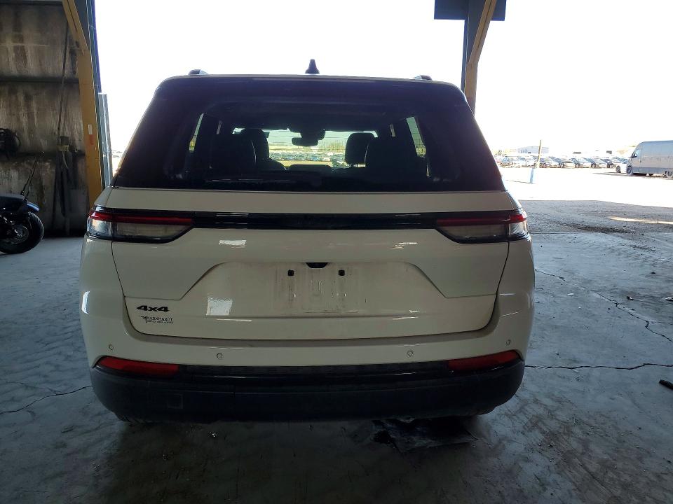 2024 Jeep Grand Cherokee მანქანა იყიდება აუქციონზე, vin: 1C4RJHAGXRC261386, აუქციონის ნომერი: 41671986