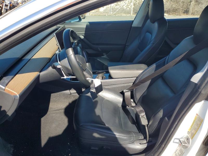48113166 :رقم المزاد ، 5YJ3E1EA2JF098828 vin ، 2018 Tesla Model 3 مزاد بيع