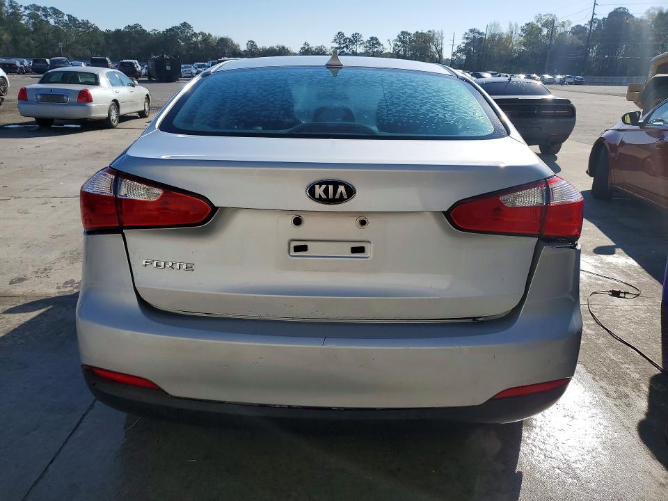Aukcja sprzedaży 2016 Kia Forte, vin: KNAFK4A61G5459840, numer aukcji: 46761596