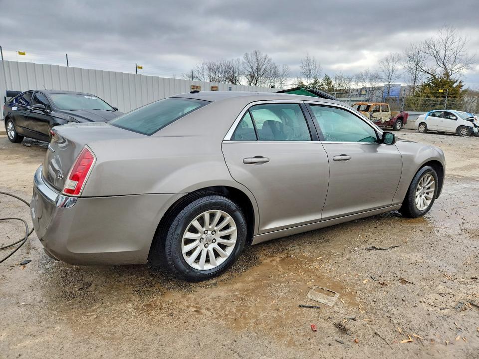 Продажа на аукционе авто 2014 Chrysler 300, vin: 2C3CCAAG9EH303792, номер лота: 41816416
