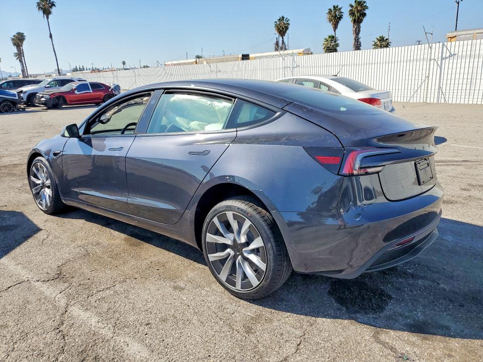 46959556 :رقم المزاد ، 5YJ3E1EA2TF165611 vin ، 2026 Tesla Model 3 مزاد بيع