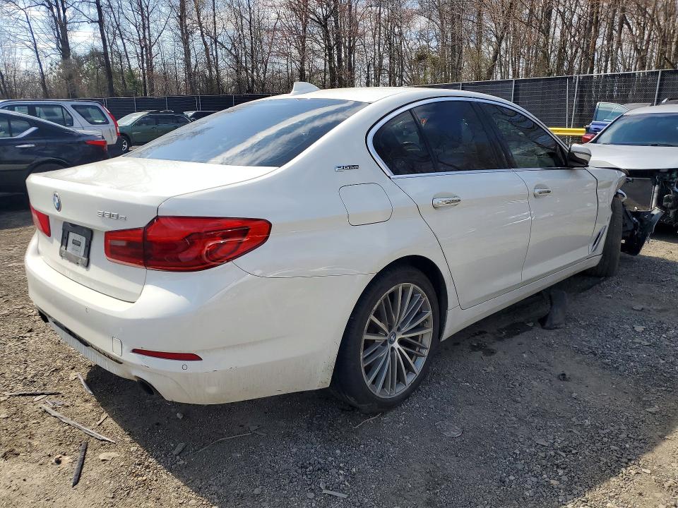 Продажа на аукционе авто 2018 Bmw Motorrad 530xe, vin: WBAJB1C58JB374158, номер лота: 45537806