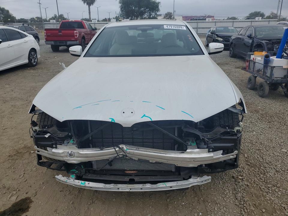 47916926 :رقم المزاد ، WBA13AG04NCJ88709 vin ، 2022 Bmw 530e مزاد بيع
