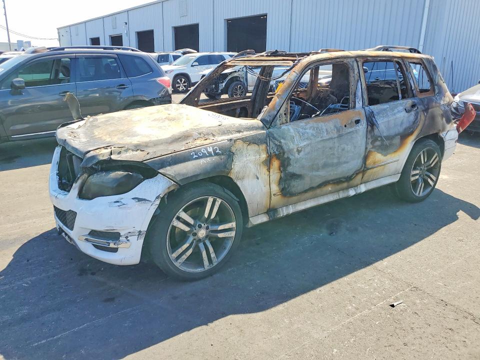 52613796 :رقم المزاد ، WDCGG5HB0FG358402 vin ، 2015 Mercedes-benz Glk مزاد بيع