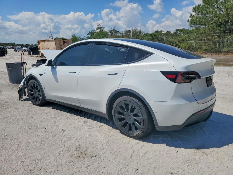 Продажа на аукционе авто 2022 Tesla Model Y, vin: 7SAYGDEEXNF318925, номер лота: 47650766