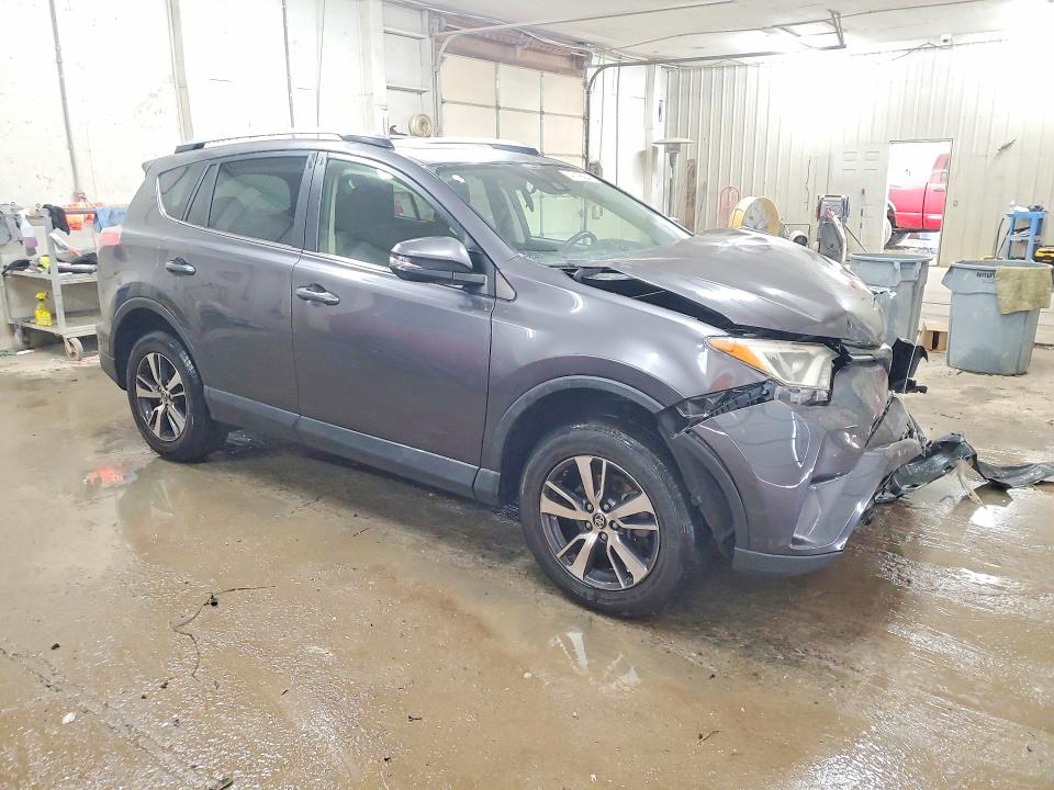 Продаж на аукціоні авто 2018 Toyota Rav4, vin: JTMWFREVXJJ183467, номер лоту: 47195846